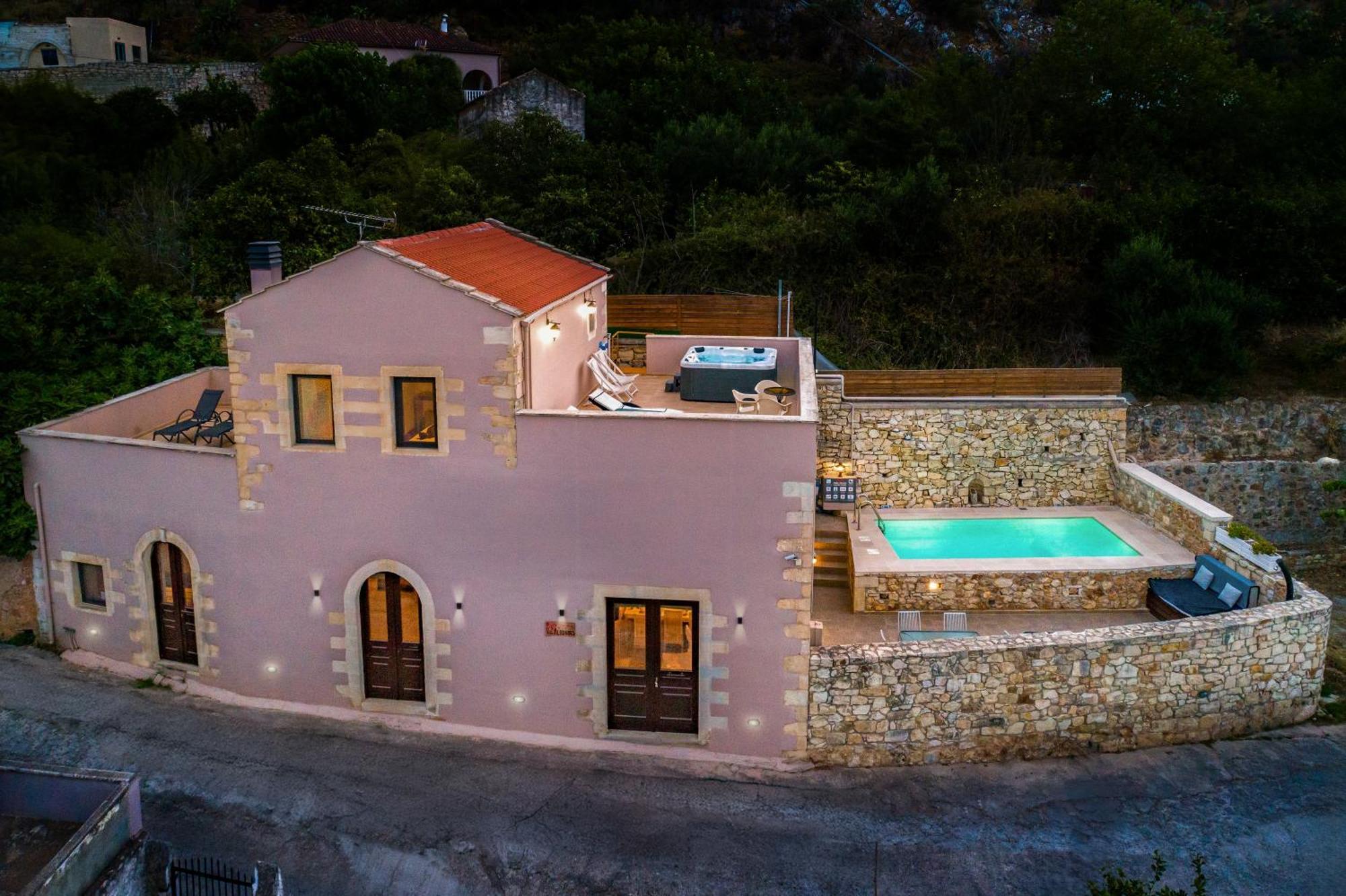 Olga'S Filoxenia - Villa Aladanos-Private Pool And Heated Jacuzzi Makhairoi Exterior photo