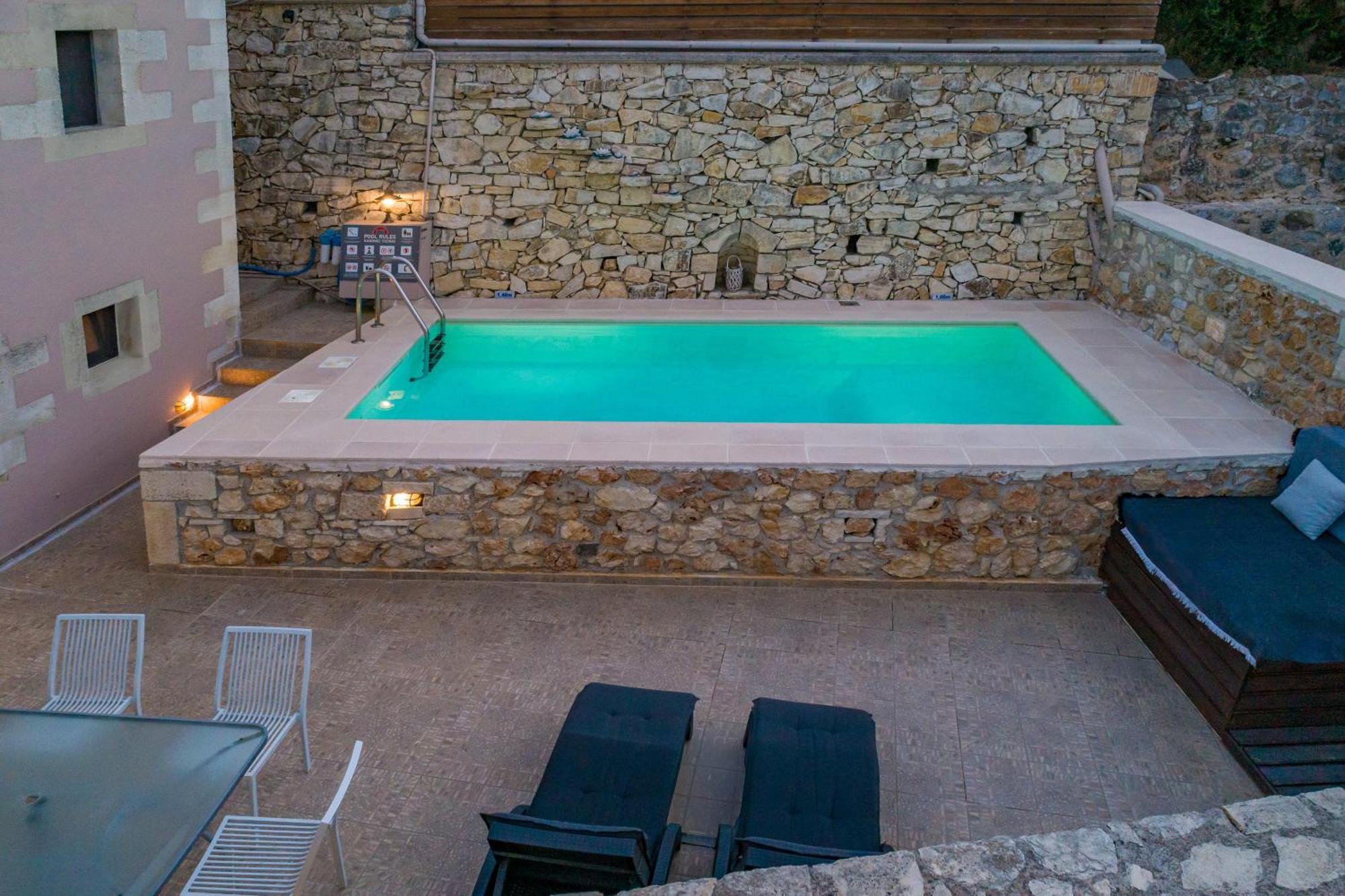 Olga'S Filoxenia - Villa Aladanos-Private Pool And Heated Jacuzzi Makhairoi Exterior photo